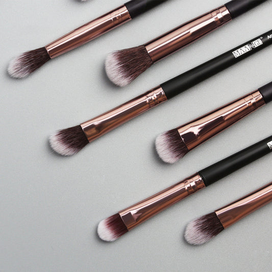 Kit de 13 Pincéis de Maquiagem para Olhos – Aplicação Variada