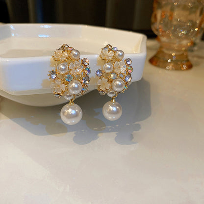 Brincos Femininos com Strass, Flores e Pérolas – Estilo Elegante