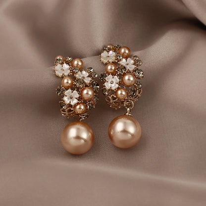 Brincos Femininos com Strass, Flores e Pérolas – Estilo Elegante