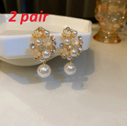 Brincos Femininos com Strass, Flores e Pérolas – Estilo Elegante