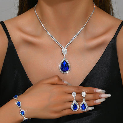 Pingente Feminino Gota com Cristais – Estilo Elegante
