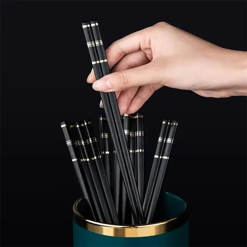 5 Pairs Chinese Japanese Chopsticks Sushi Sticks Korean Chopsticks Reusable Alloy Chop Sticks Kitchen Tableware Tool Accessories
