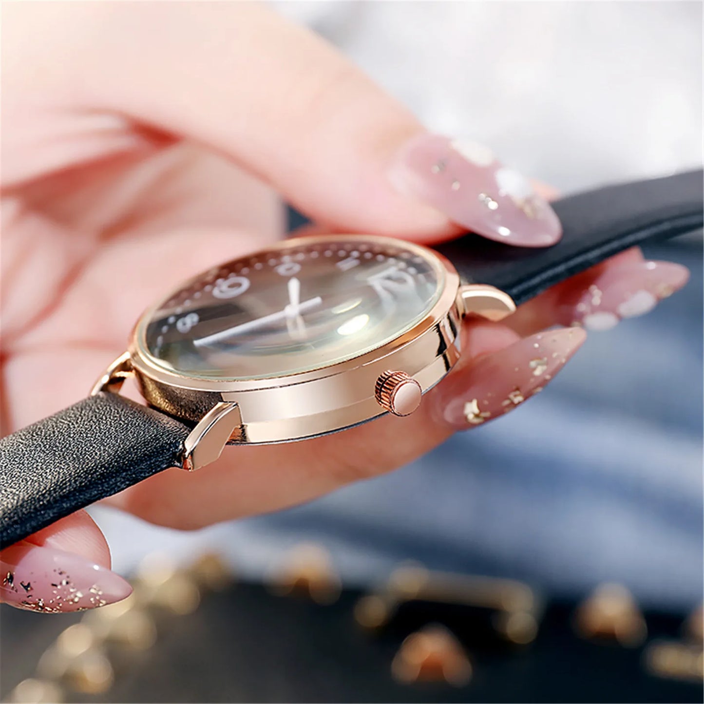 Popular Women Net With Stars Decoration Wild Belt Watch Fashionable Simple Style Quartz Wristwatch Reloj Mujer Free Shiping