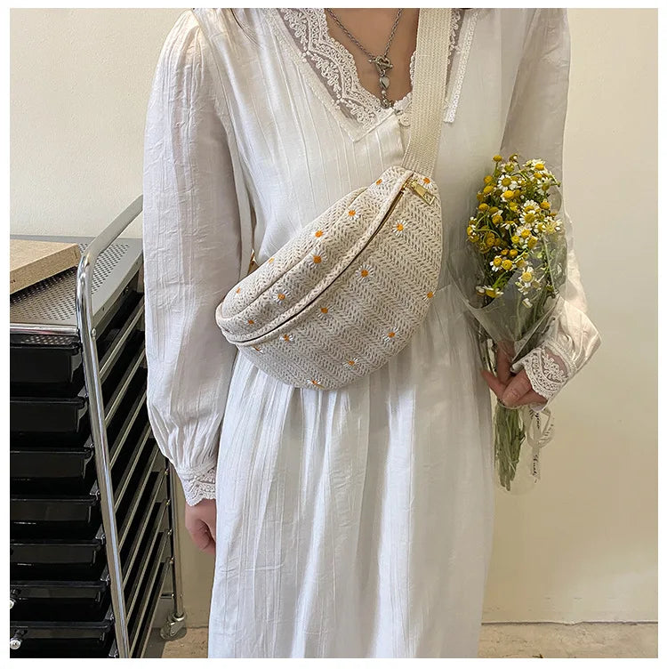 Women's Waist Bag Straw Woven Ladies Shoulder Crossbody Bags for Women 2023 Summer Fanny Pack Fashion Phone Female Chest Bag