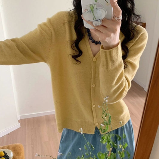 Women's Double Face Wool Leather V-neck Long-sleeved Knitted Cardigan